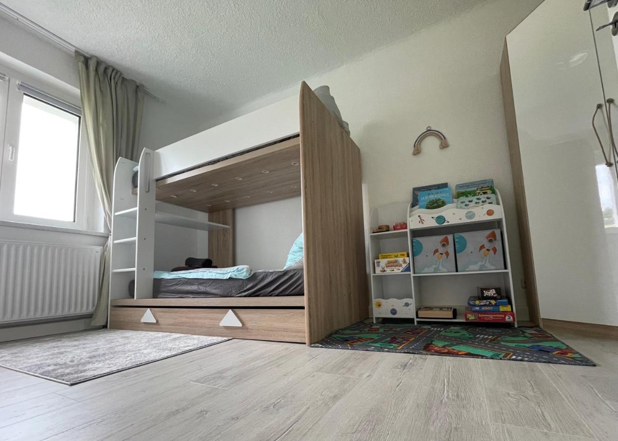 NEU Familienfreundliche FeWo in Seennähe im Leipziger Süden Markkleeberg Exterior foto