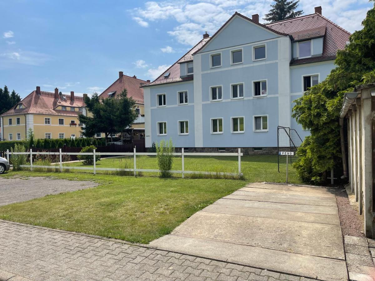 NEU Familienfreundliche FeWo in Seennähe im Leipziger Süden Markkleeberg Exterior foto